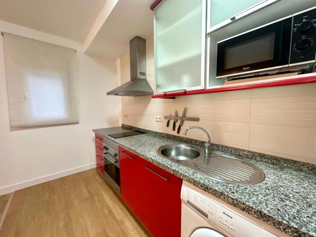 Santa Lucia 1 Bedroom Apartment Малага Екстериор снимка