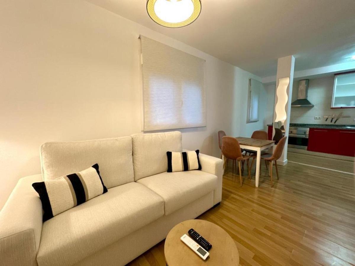 Santa Lucia 1 Bedroom Apartment Малага Екстериор снимка